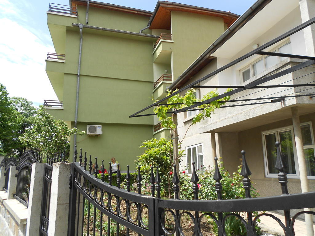 Nelly Guest House Sozopol Extérieur photo